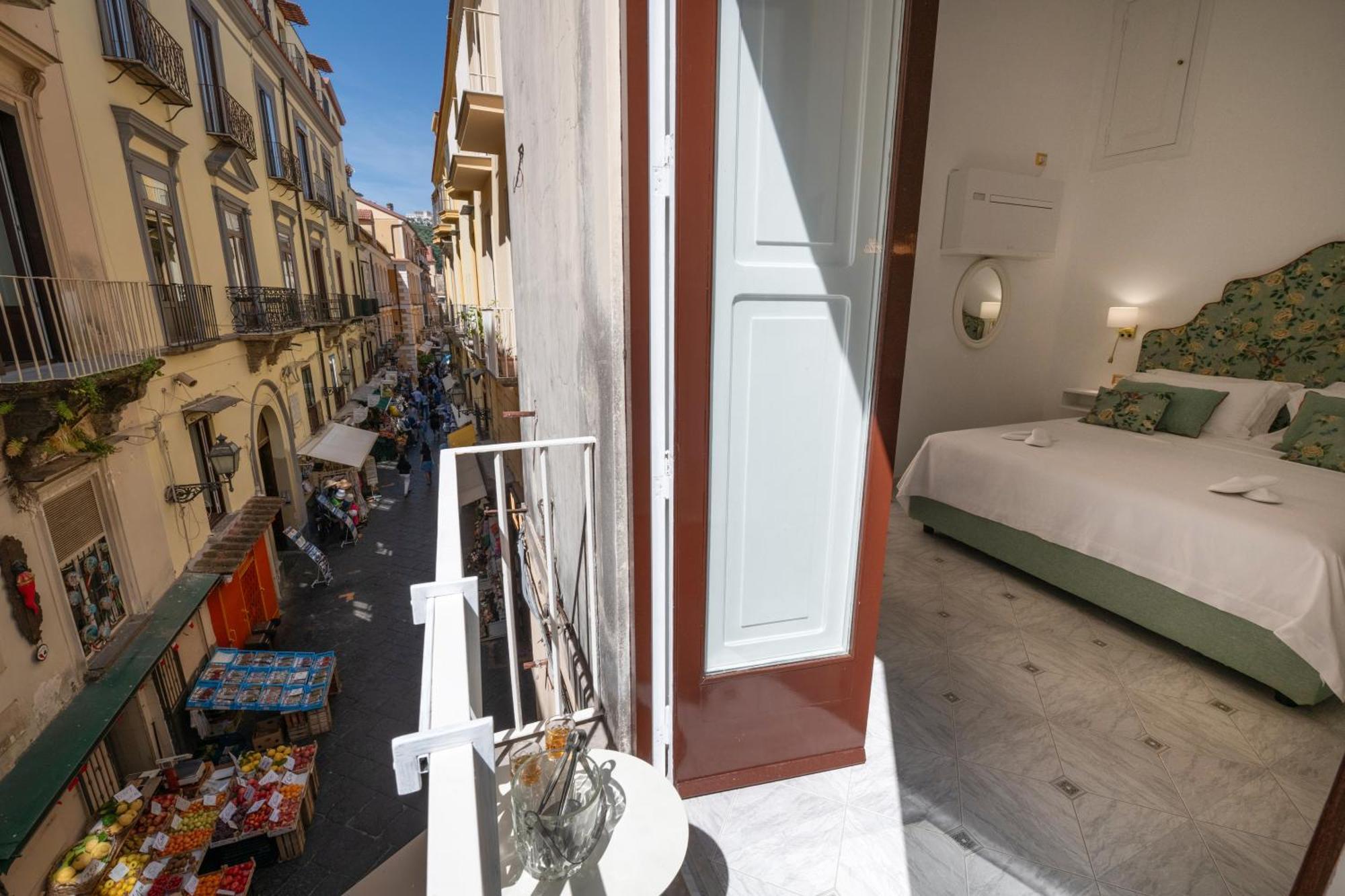 Suite Old Town Sorrento Exterior foto